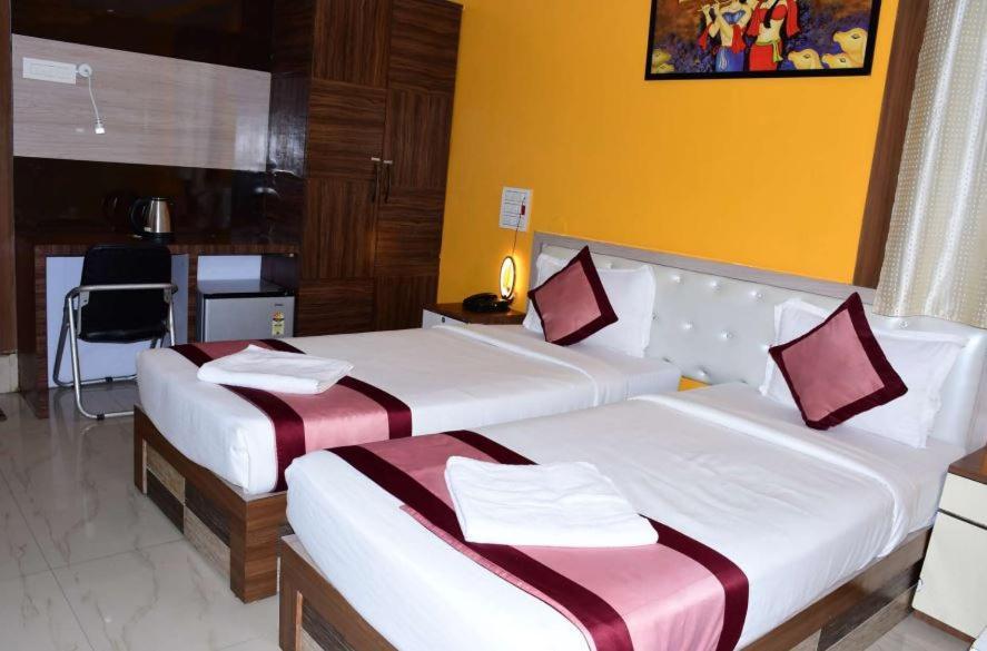 Ar Grand Hotel Rajgir Exterior photo